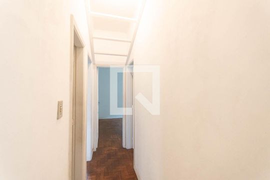 Corredor de apartamento à venda com 3 quartos, 98m² em Tijuca, Rio de Janeiro