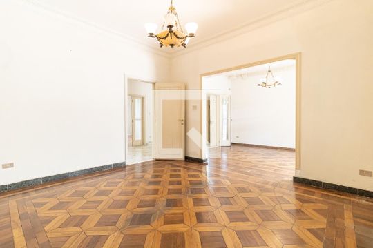 Sala 3 de casa à venda com 4 quartos, 340m² em Liberdade, São Paulo