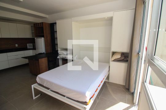 Sala/Quarto de apartamento à venda com 1 quarto, 60m² em Jardim Botânico, Porto Alegre