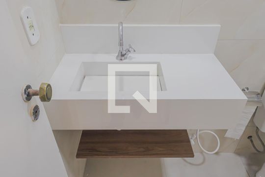 Banheiro de apartamento para alugar com 1 quarto, 41m² em Jardim Paulista, São Paulo