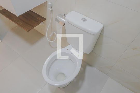 Banheiro de apartamento para alugar com 1 quarto, 41m² em Jardim Paulista, São Paulo