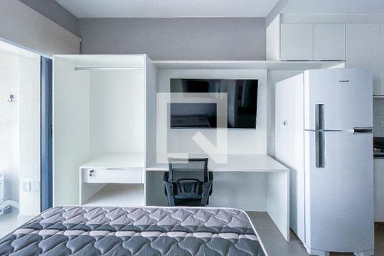 Studio de kitnet/studio para alugar com 1 quarto, 25m² em Cerqueira César, São Paulo