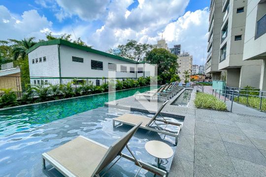 Área comum - Piscina de kitnet/studio para alugar com 1 quarto, 25m² em Cerqueira César, São Paulo