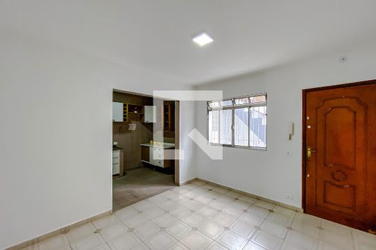 Casa à venda com 2 quartos, 72m² em Vila Santo Estevão, São Paulo