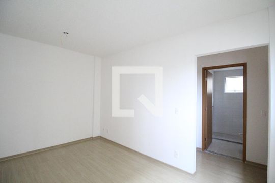 Sala de apartamento à venda com 2 quartos, 47m² em Taquara, Rio de Janeiro