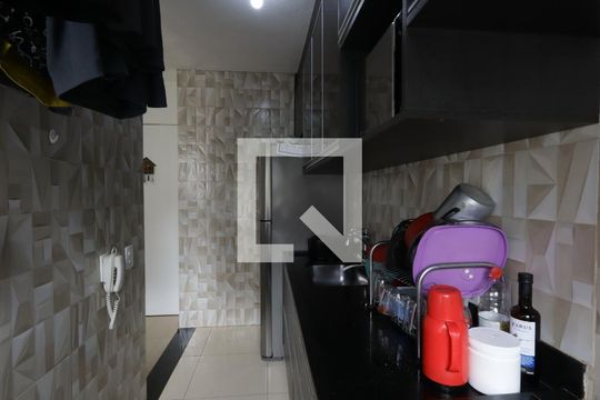 Cozinha de apartamento à venda com 2 quartos, 44m² em Vila Andrade, São Paulo