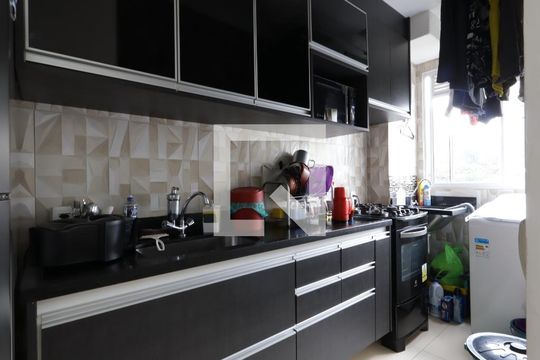 Cozinha de apartamento à venda com 2 quartos, 44m² em Vila Andrade, São Paulo