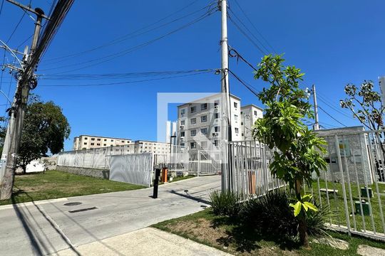 Fachada de apartamento para alugar com 2 quartos, 43m² em Vargem Pequena, Rio de Janeiro
