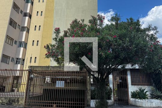 Fachada condomínio  de apartamento para alugar com 2 quartos, 60m² em Santa Tereza, Belo Horizonte
