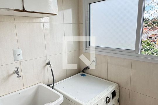 Área de Serviço de apartamento para alugar com 2 quartos, 51m² em Campestre, Santo André