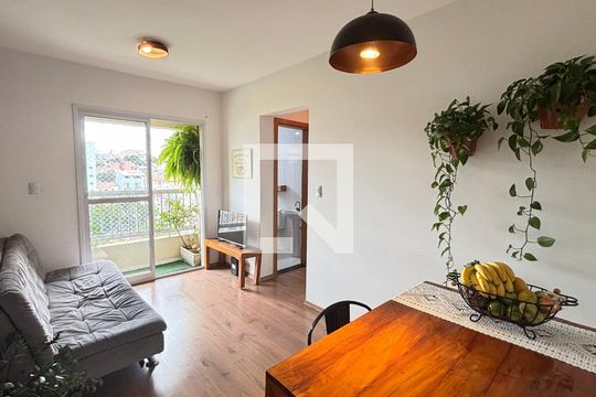 Apartamento para alugar com 2 quartos, 51m² em Campestre, Santo André