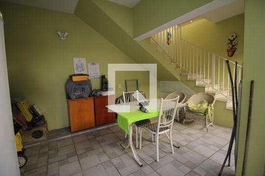 Área comum de casa à venda com 3 quartos, 360m² em Vila da Penha, Rio de Janeiro