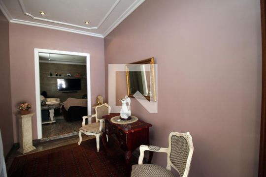 Casa à venda com 3 quartos, 360m² em Vila da Penha, Rio de Janeiro