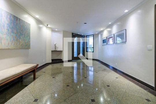 Hall Social de apartamento para alugar com 3 quartos, 190m² em Vila Cruzeiro , São Paulo