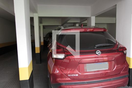 Garagem de apartamento para alugar com 5 quartos, 320m² em Coracao de Jesus, Belo Horizonte