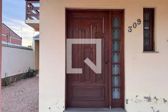 Área comum de casa para alugar com 3 quartos, 135m² em Santos Dumont, São Leopoldo