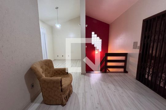 Sala 2 de casa para alugar com 3 quartos, 135m² em Santos Dumont, São Leopoldo