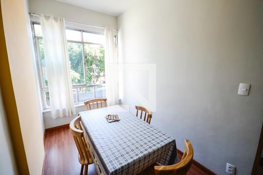 Sala de apartamento à venda com 3 quartos, 97m² em Tijuca, Rio de Janeiro