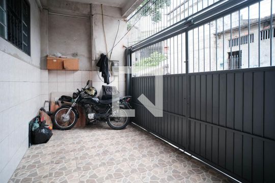 Área Externa de casa à venda com 3 quartos, 150m² em Jardim Gonzaga, São Paulo
