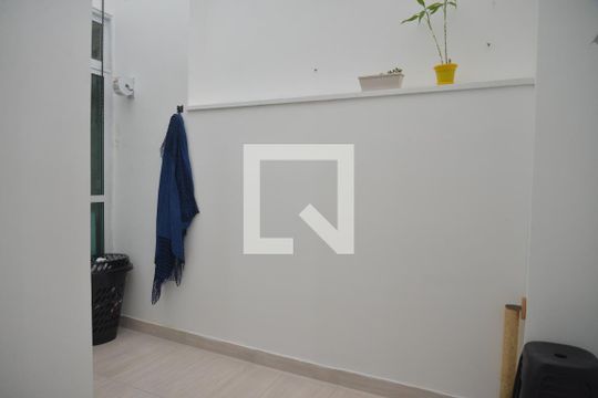Área de Serviço de apartamento para alugar com 2 quartos, 43m² em Vila Curuçá, Santo André