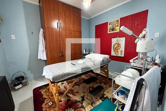 Quarto de Serviço de casa à venda com 4 quartos, 242m² em Castelo, Belo Horizonte