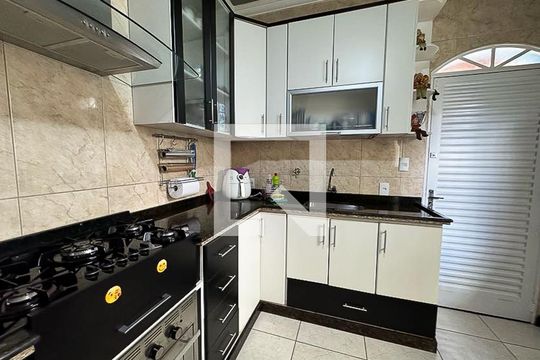 Cozinha de casa à venda com 4 quartos, 242m² em Castelo, Belo Horizonte