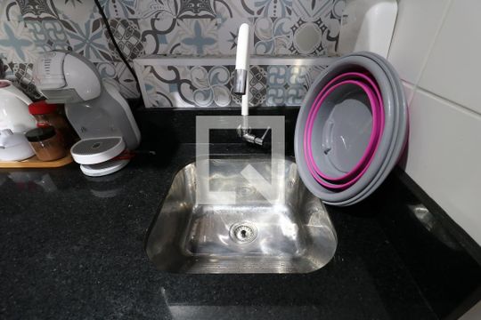 Área de Serviço - Tanque de apartamento para alugar com 2 quartos, 35m² em Rp3 (regiões de Planejamento), Santo André