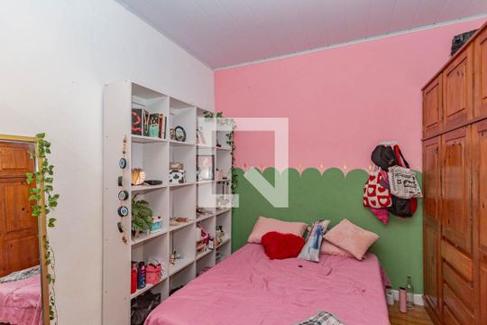 Quarto 2 de casa à venda com 5 quartos, 186m² em Vila Gumercindo, São Paulo