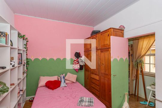 Quarto 2 de casa à venda com 5 quartos, 186m² em Vila Gumercindo, São Paulo
