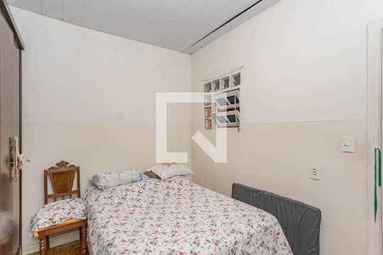 Quarto  de casa à venda com 5 quartos, 186m² em Vila Gumercindo, São Paulo