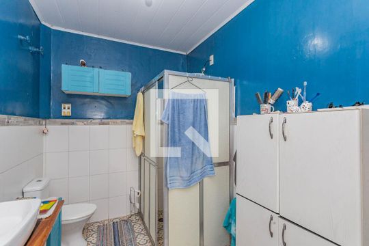 Banheiro de casa à venda com 5 quartos, 186m² em Vila Gumercindo, São Paulo