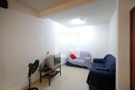 Sala de Estar de casa à venda com 4 quartos, 189m² em Nova Cachoeirinha, Belo Horizonte