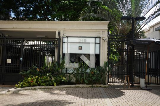 Fachada de apartamento para alugar com 3 quartos, 71m² em Belenzinho, São Paulo