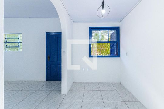 Sala de casa para alugar com 2 quartos, 55m² em Protásio Alves, Porto Alegre