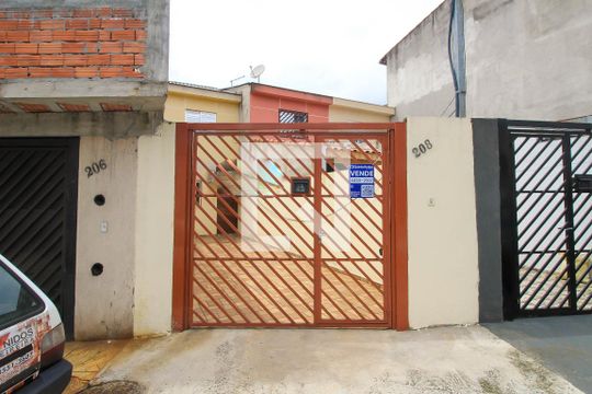 Fachada de casa à venda com 2 quartos, 80m² em Jardim Sapopemba, São Paulo