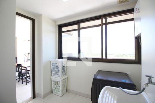Área de Serviço de apartamento à venda com 4 quartos, 131m² em Barra da Tijuca, Rio de Janeiro