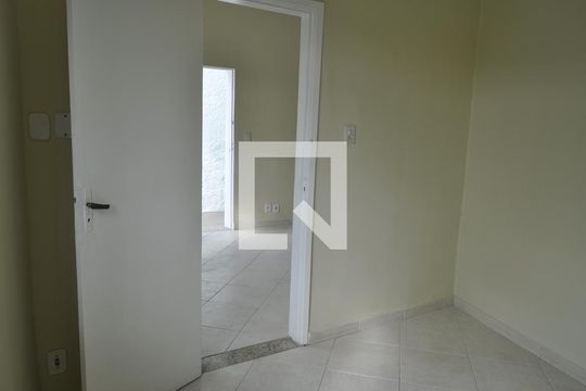 Quarto 1  de casa à venda com 3 quartos, 250m² em Abolição, Rio de Janeiro