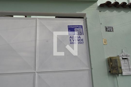 Placa  de casa à venda com 3 quartos, 250m² em Abolição, Rio de Janeiro