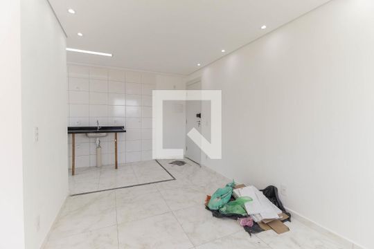Sala de apartamento à venda com 2 quartos, 41m² em Jardim Santo Antonio, São Paulo