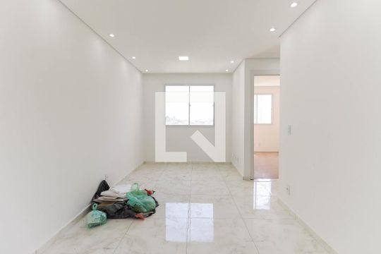 Sala de apartamento à venda com 2 quartos, 41m² em Jardim Santo Antonio, São Paulo