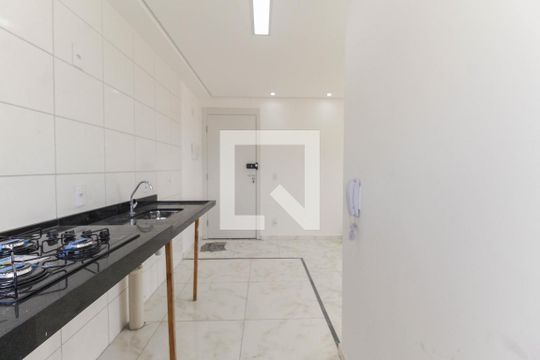 Cozinha de apartamento à venda com 2 quartos, 41m² em Jardim Santo Antonio, São Paulo