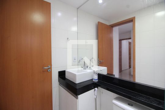 Quarto 2 - Banheiro da Suíte de apartamento para alugar com 2 quartos, 50m² em Taquara, Rio de Janeiro