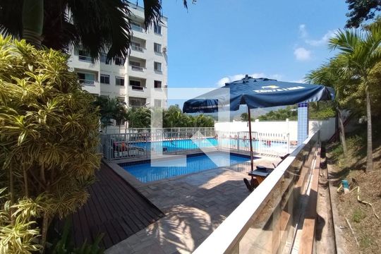 Piscina de apartamento para alugar com 2 quartos, 50m² em Taquara, Rio de Janeiro