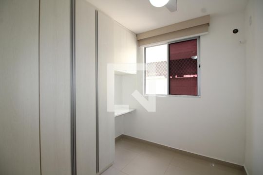 Quarto 1 de apartamento para alugar com 2 quartos, 50m² em Taquara, Rio de Janeiro