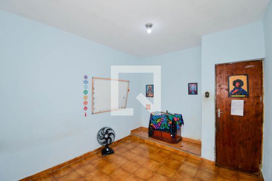 Quarto 1 de casa à venda com 2 quartos, 300m² em Jardim Vila Galvao, Guarulhos