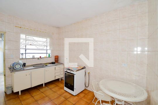 Cozinha de casa à venda com 2 quartos, 300m² em Jardim Vila Galvao, Guarulhos