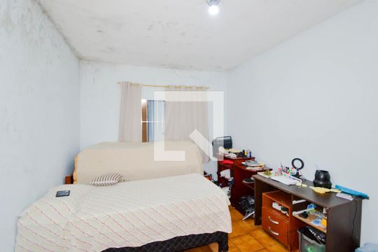 Quarto 2 de casa à venda com 2 quartos, 300m² em Jardim Vila Galvao, Guarulhos