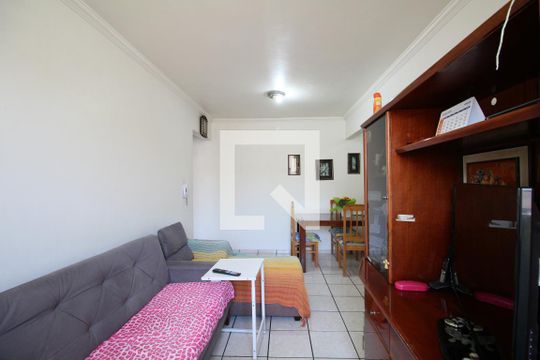 Sala de apartamento à venda com 2 quartos, 56m² em Vila Pirajussara, São Paulo