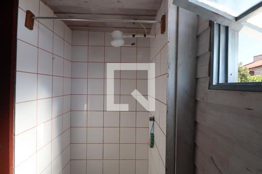 Banheiro de casa à venda com 6 quartos, 200m² em São José, Canoas