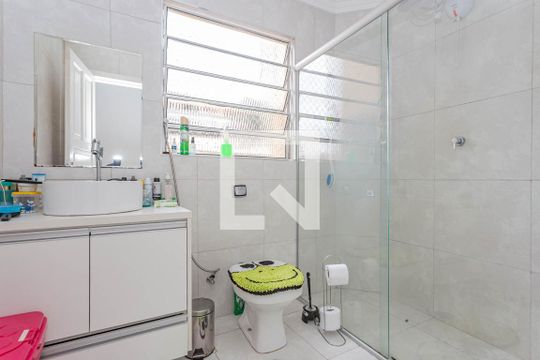 Banheiro de casa à venda com 7 quartos, 312m² em Vila da Saúde, São Paulo